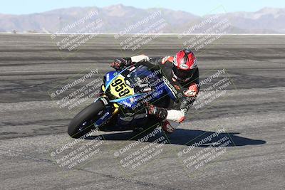 media/Jan-16-2026-CVMA Friday Practice (Fri) [[6f2bf47531]]/5-Racer 4-Trackday1/Session 2 (Bowl)/